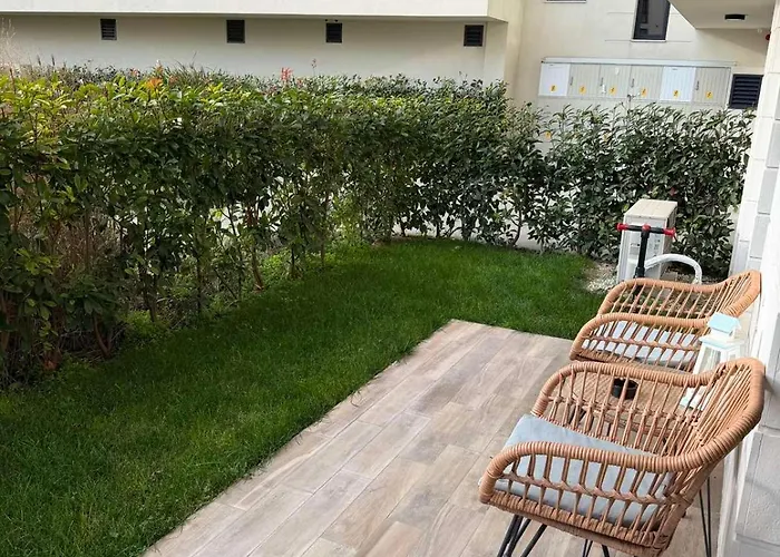 Azur Premium דירה וארנה